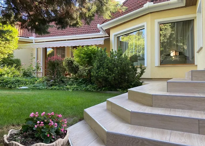 Relax Vendeghaz Vila Gárdony